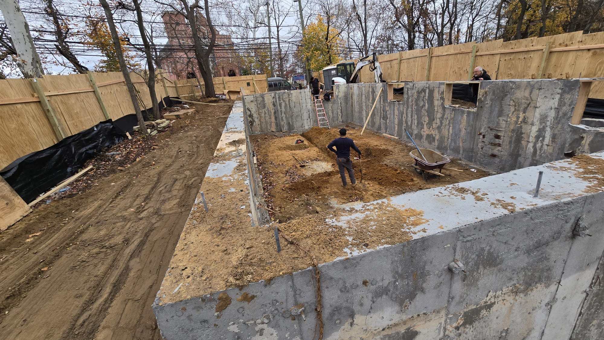 Foundation Excavation & Concrete Walls